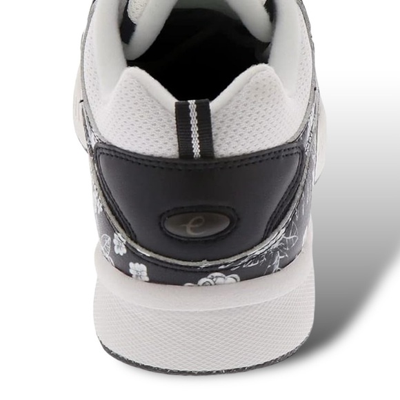 EASY SPIRIT LEATHER Romy Floral Sneaker Women’s Size 11WW Romantic Floral Goth - Picture 9 of 11